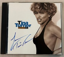 Tina Turner Simply the Best CD Signed We Don't Need Another Hero Autographed comprar usado  Enviando para Brazil