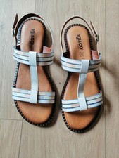 Sandali donna nuovi usato  Lambrugo