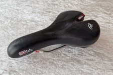 Fahrradsattel treckingsattel s gebraucht kaufen  Hannover