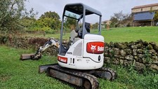 Pelle bobcat 425 d'occasion  Largentière