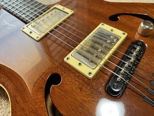 Godin montreal chitarra usato  Spedire a Italy