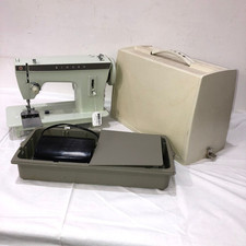 Macchina cucire vintage usato  Cambiago