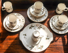Lovely set coffee for sale  CHELMSFORD