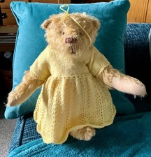 Vintage artist bear. for sale Vintage artist bear. for sale  EDINBURGH