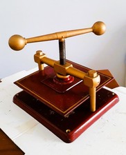 pressa antica legatoria usato pressa antica legatoria usato Bologna