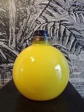 Yellow glass ball d'occasion  Expédié en Belgium