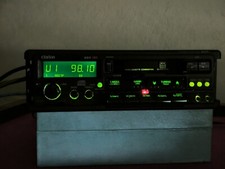 Autoradio vintage clarion usato  Vigonovo