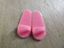 Paire chaussures sandales d'occasion Paire chaussures sandales d'occasion  Breteuil