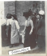 Fotografia vintage feminina meninas chapéus grandes vestidos saia longa moda anos 1900/10 comprar usado  Enviando para Brazil