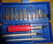 Skalpellset blauer box gebraucht kaufen  Naundorf, Mügeln