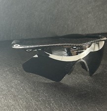 Oakley frame carbon d'occasion  Expédié en Belgium