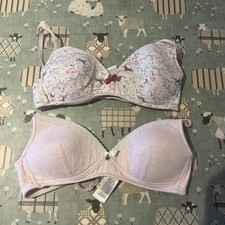 girls bras 32a for sale  BEAMINSTER