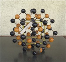 Old model molecules d'occasion  Expédié en Belgium