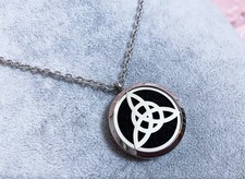 Collana donna diffusore usato  Roma