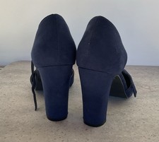 Navy suede court for sale  BLAIRGOWRIE