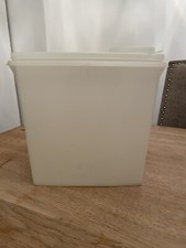 Vintage tupperware pour for sale Vintage tupperware pour for sale  WARWICK
