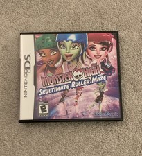 Monster High Skultimate Roller Maze (Nintendo DS, 2012) Sem Manual *Funciona Testado* comprar usado  Enviando para Brazil