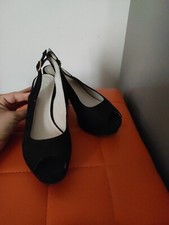 Scarpa aperta usato  Manduria