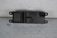 77372 pulsantiera alzacristall usato  Roma