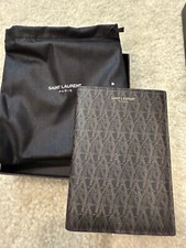 Porta-capa passaporte YSL Saint Laurent monograma raro comprar usado  Enviando para Brazil