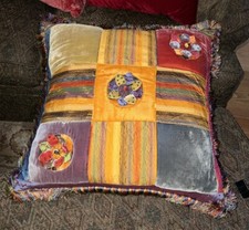 Huge pillow block for sale  Annapolis