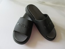 Bebe Comfort Casual Slide Preto com Palmilha Cor Cinza Preto Logotipo Bebe Novo comprar usado  Enviando para Brazil