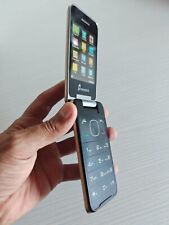 Smartphone telefono cellulare usato  Milano