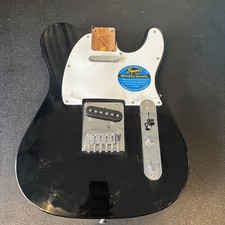 Usado, Guitarra elétrica Fender Squier Affinity Series CORPO TOTALMENTE CARREGADO preta Telecaster comprar usado  Enviando para Brazil