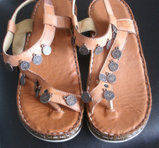 Pair pavers tan for sale  GOSPORT