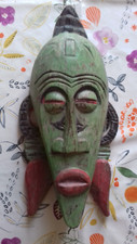 Masque vert africain d'occasion  Watten