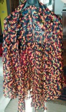 Scialle traforato lavorato usato Scialle traforato lavorato usato  Vignola Falesina