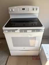 Free standing electric for sale  Brentwood