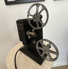 Vintage movie projector for sale  Davenport