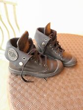 Scarpe palladium impermeabili usato  Gattico-Veruno