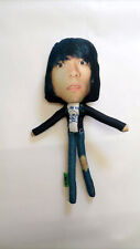 Boneco de ação DEE DEE RAMONE - THE RAMONES feito à mão 45 x 15 cm - Lã de seda comprar usado  Enviando para Brazil