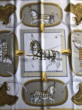 Carre scarf foulard d'occasion  Mignaloux-Beauvoir