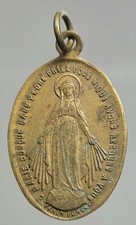 Jolie médaille religieuse d'occasion  Mailly-le-Camp
