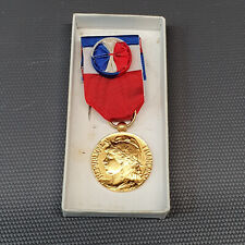 Médaille travail plaqué d'occasion  Beauvois-en-Cambrésis