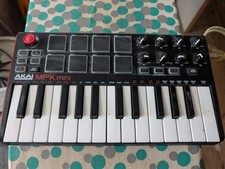 Akai mpk mini for sale  SOUTHAMPTON