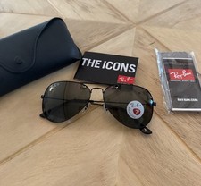 Usado, Óculos de sol Ray-Ban RB3025 aviador clássico armação preta lente cinza polarizada 58mm comprar usado Usado, Óculos de sol Ray-Ban RB3025 aviador clássico armação preta lente cinza polarizada 58mm comprar usado  Enviando para Brazil