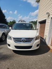 volkswagen minivan 2010 for sale volkswagen minivan 2010 for sale Slatington