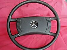 Volante mercedes 280ce usato  Italia