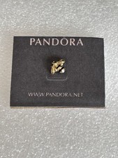 Autentico charm pandora usato  Spedire a Italy