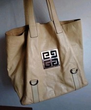 Sac cuir givenchy d'occasion  La Croix-Valmer