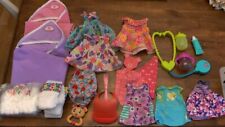 Lote de Roupas e Acessórios BABY ALIVE Macacão PJs Vestidos Fraldas e Mais Mattel comprar usado  Enviando para Brazil