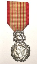 Médaille argent honneur d'occasion  Guingamp