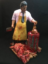 Leatherface diorama resin d'occasion Leatherface diorama resin d'occasion  Laroque-d'Olmes