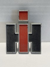 Emblema vintage de grade de trator agrícola International Harvester, Cub Cadet comprar usado  Enviando para Brazil