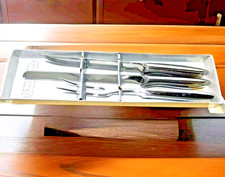 Piece carving set for sale  Reynolds