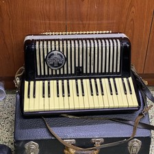 Vintage wurlitzer accordion for sale  Van Nuys